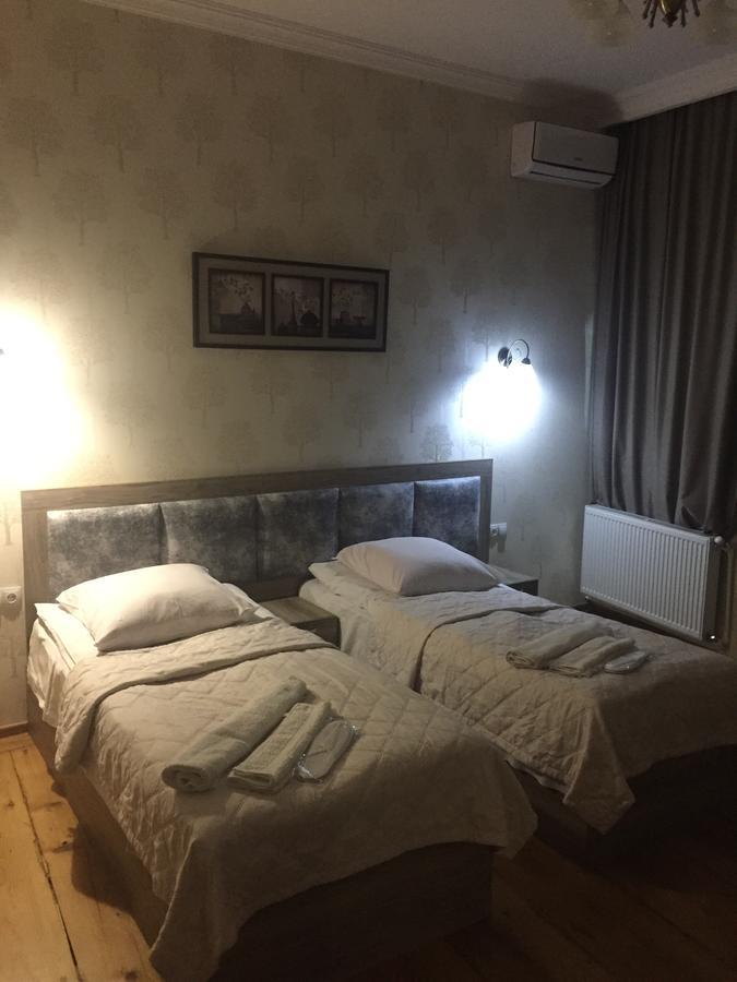 Guest House Rafael Tbilisi Exteriör bild