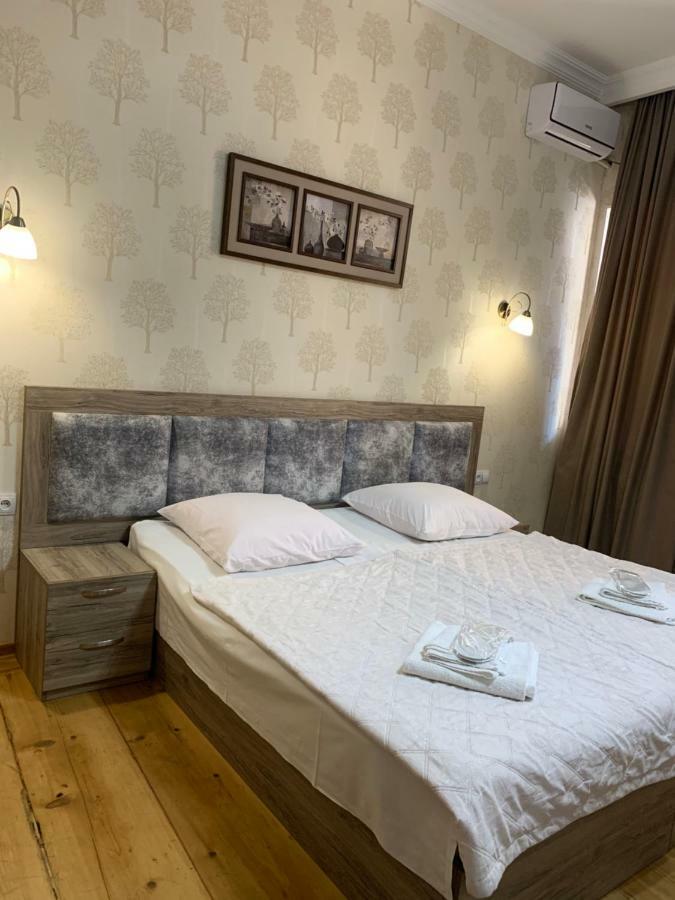 Guest House Rafael Tbilisi Exteriör bild