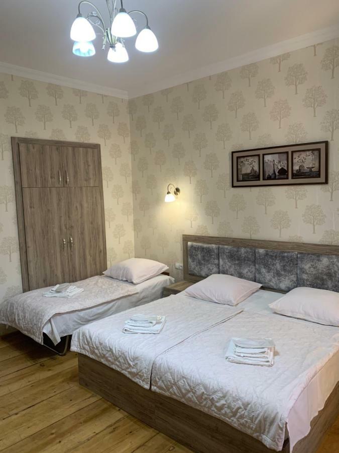 Guest House Rafael Tbilisi Exteriör bild