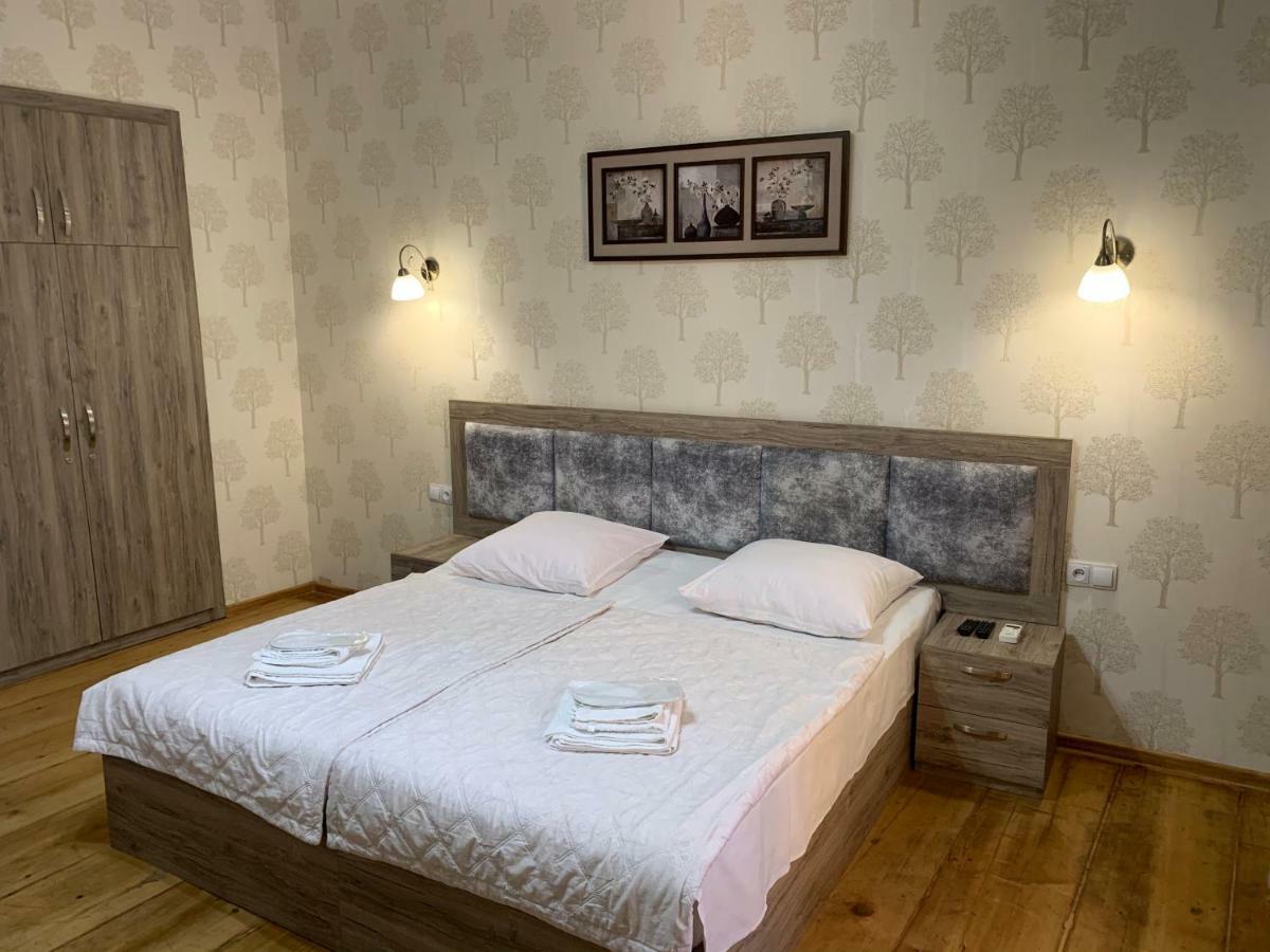 Guest House Rafael Tbilisi Exteriör bild